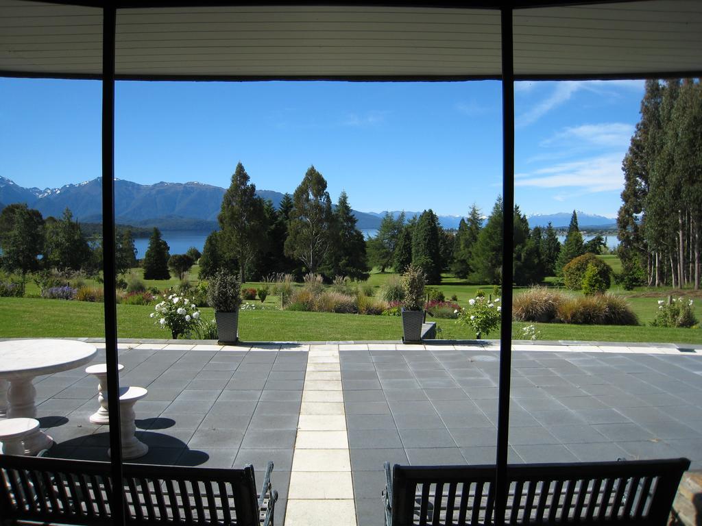 Dock Bay Lodge Te Anau Extérieur photo